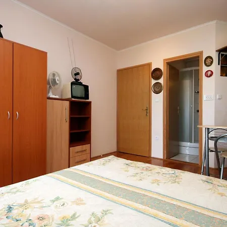 Apartment For Families With Children - 5554